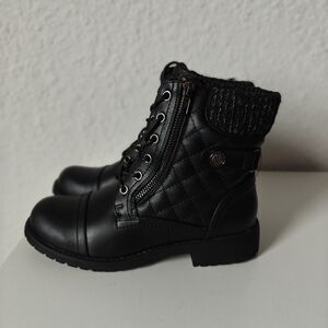 NWT boots
